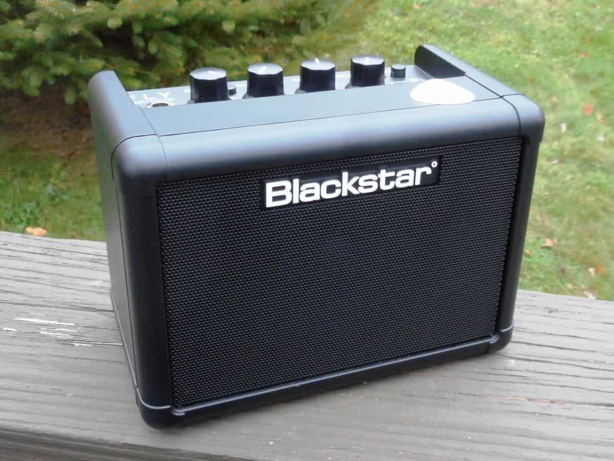 All About Battery Powered Guitar Amps All Stringed