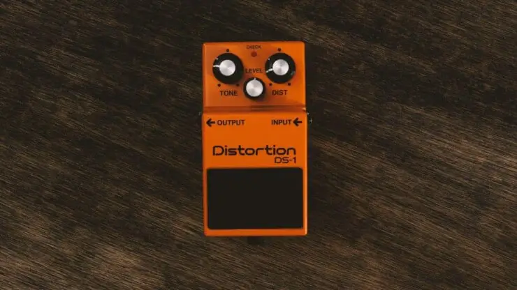 ds 1 distortion pedal