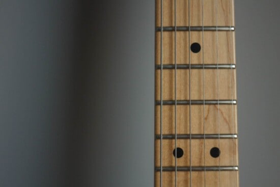 easy guitar scales - guitar neck