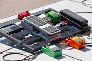 how to choose a guitar effects pedal