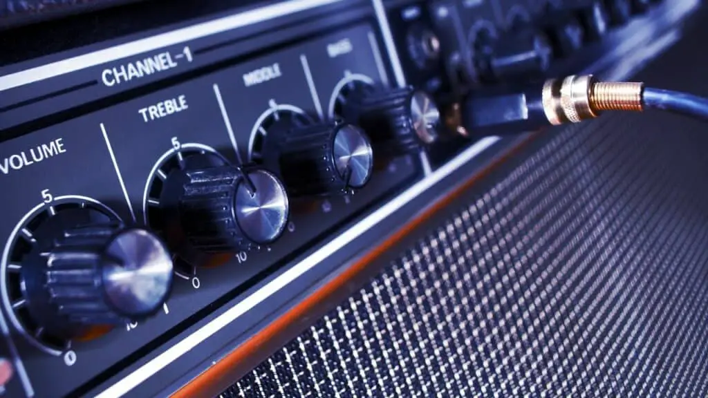 How To Connect Guitar Amp To Audio Interface All Stringed