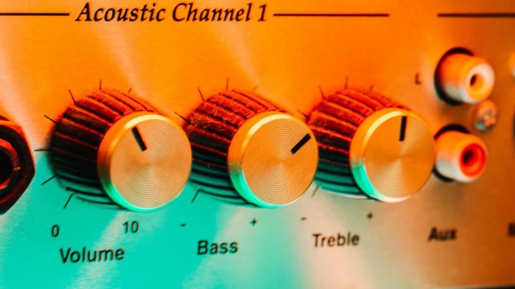 How To Stop Feedback On Guitar Amp All Stringed