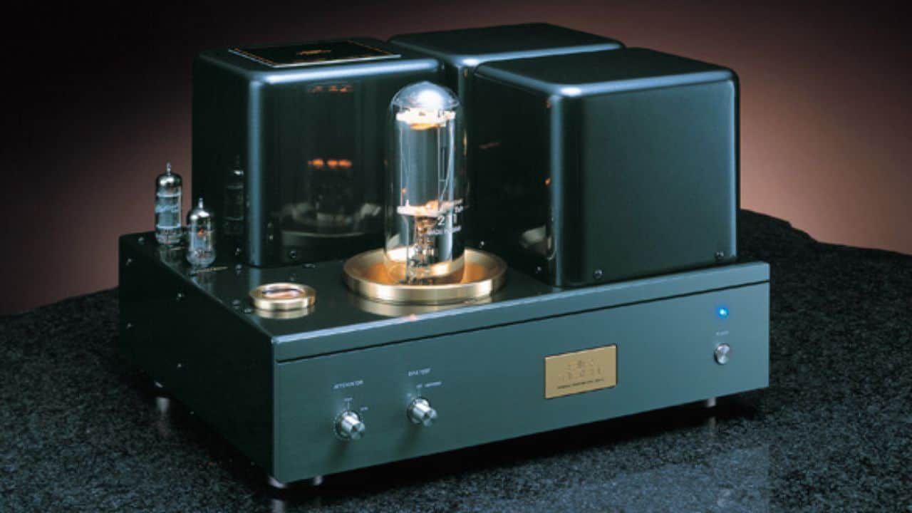 How To Turn On A Tube Amp All Stringed