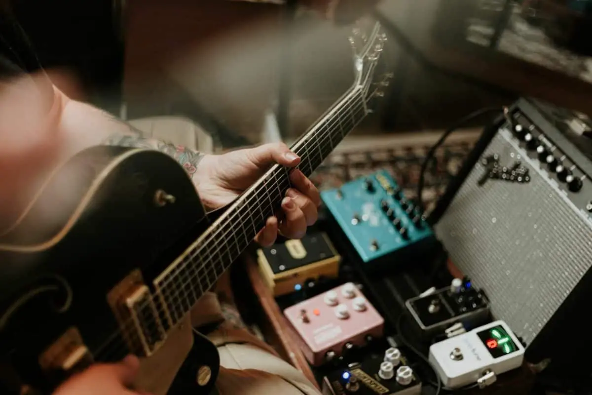 how to use an effects loop on a guitar amp
