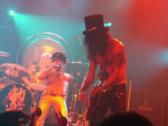 what guitar does slash play