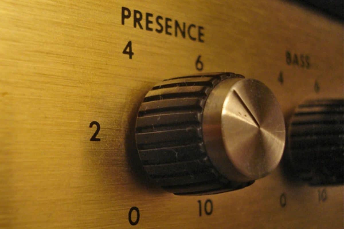 what is presence on a guitar amp