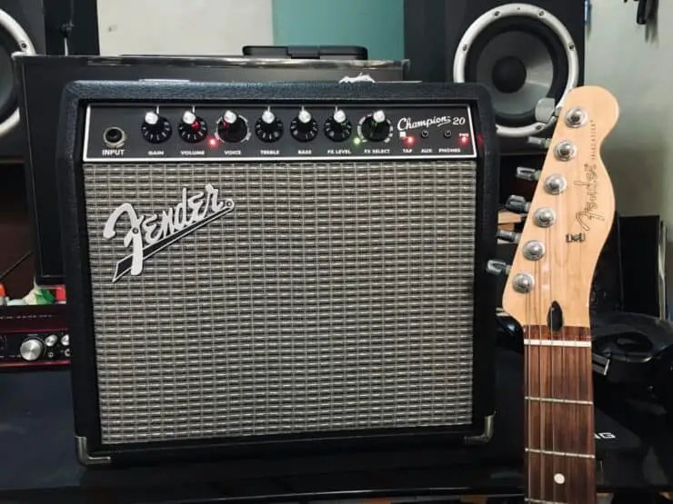 what is the difference between a jazz amp and a regular guitar amp