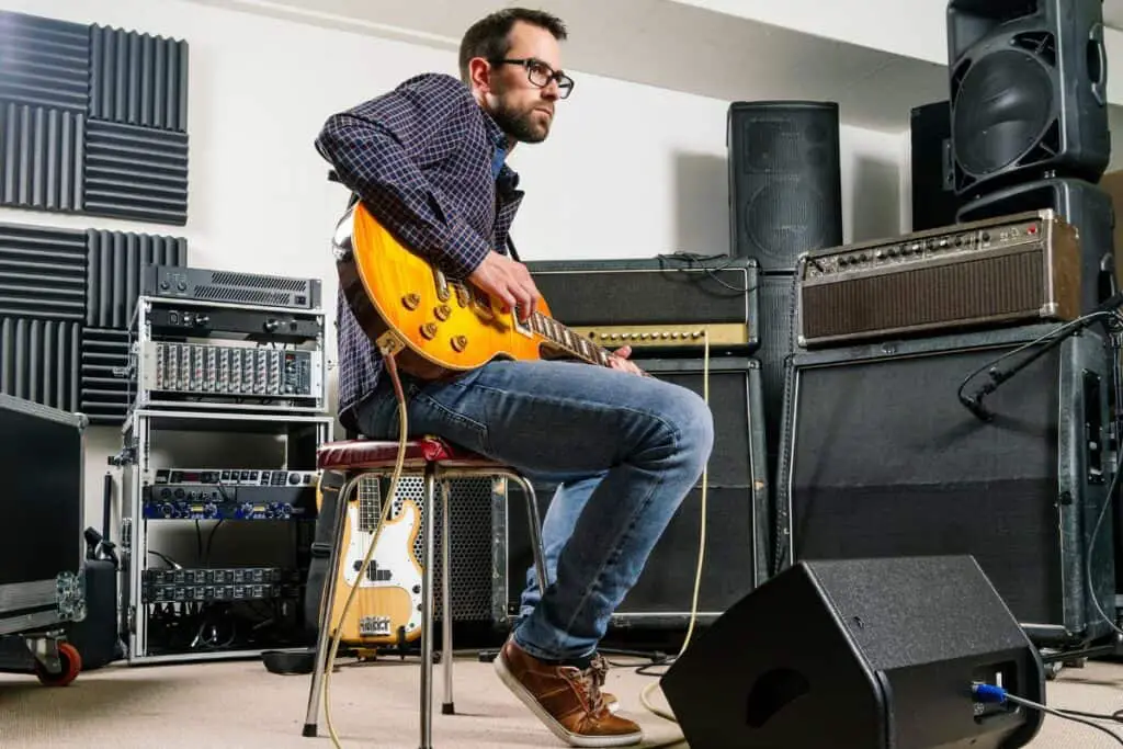 Where To Put Guitar Amp In Room All Stringed